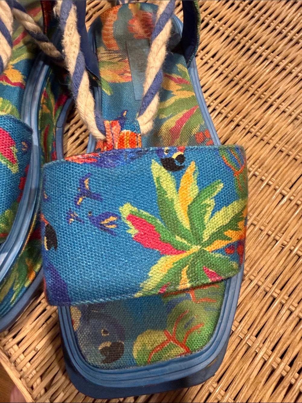 FARM Rio Blue Tropical Floral Platform Sandals - Picture 2 of 5